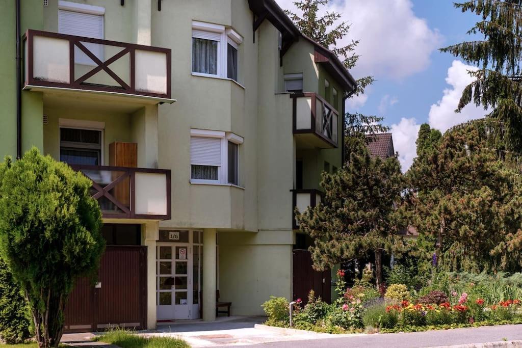 Apartman Nobilis Hévíz Extérieur photo